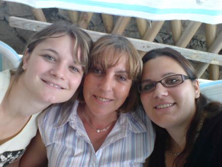 Avec ma soeur et ma tante!